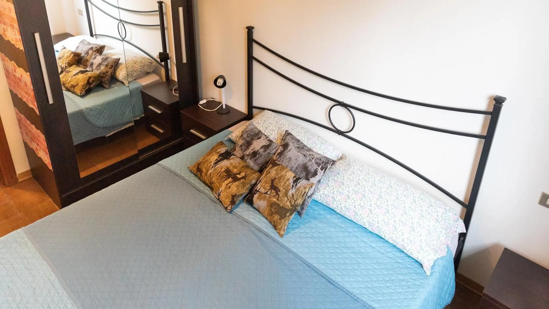 Nice Lake View Apartment Ispra